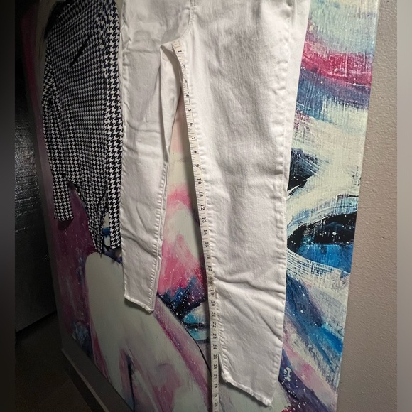 Jessica Simpson kiss me vintage skinny jeans - Picture 17 of 17